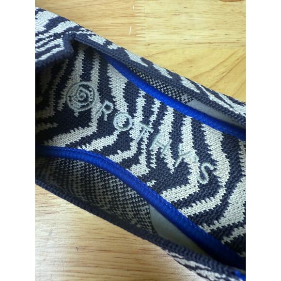 Rothy’s The Loafer Slip On Shoes Flats Zebra Animal Print Black White Womens 5 - Picture 9 of 10